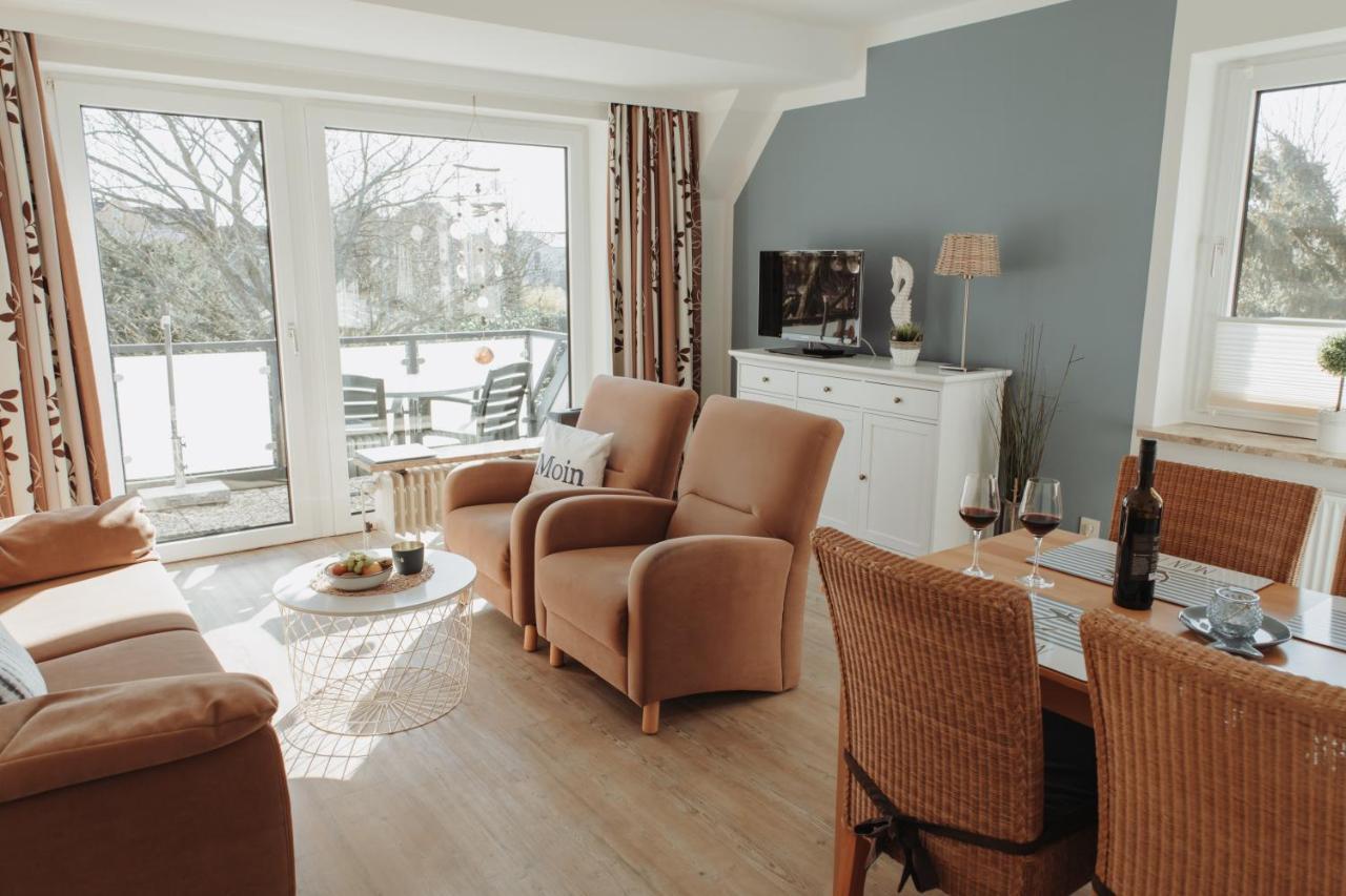 Gaestehaus Broecker Busum Bagian luar foto