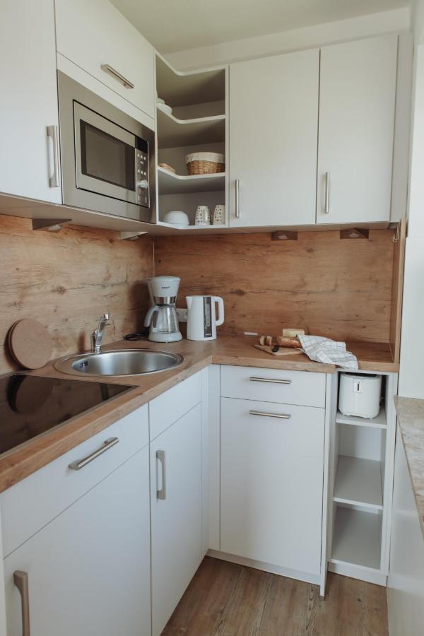 Gaestehaus Broecker Busum Bagian luar foto